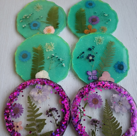 Beautiful flower coasters (2 pcs per order) - Picture 6 of 6
